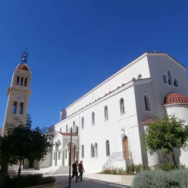 Cathedral of Megali Panagia: Courtyard and belltower