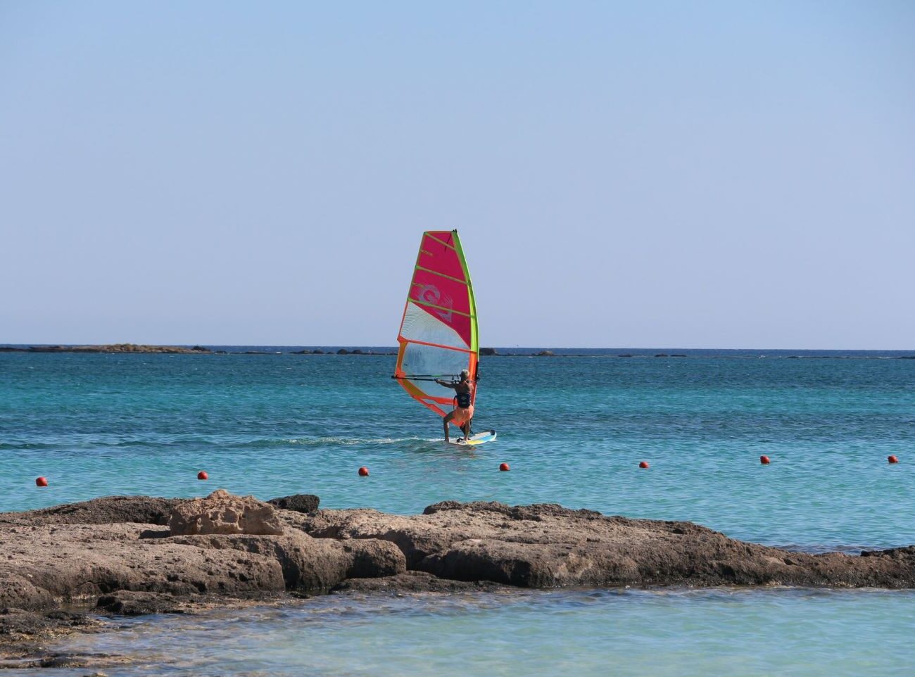 Elafonisi: Windsurfing