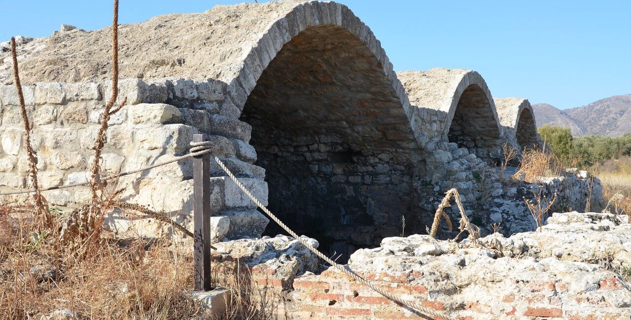 Ancient Aptera: The three Roman cisterns