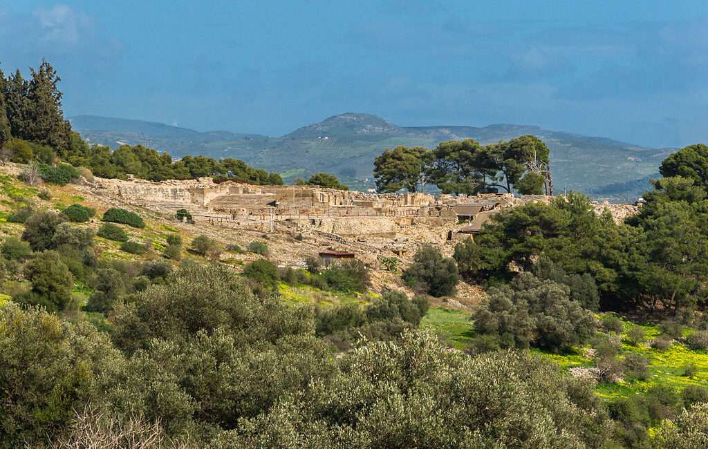 Minoan Palace of Phaistos: View of complex