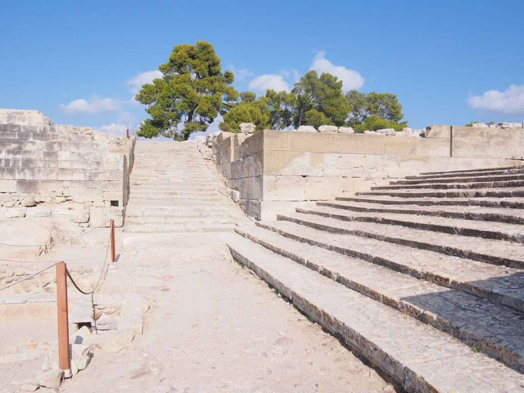 Minoan Palace of Phaistos : Grand Staircase