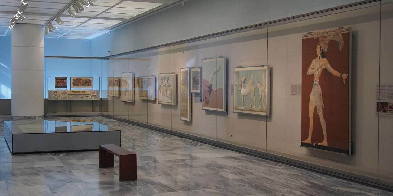 The Archeological Museum of Heraklion: Frescoes Display