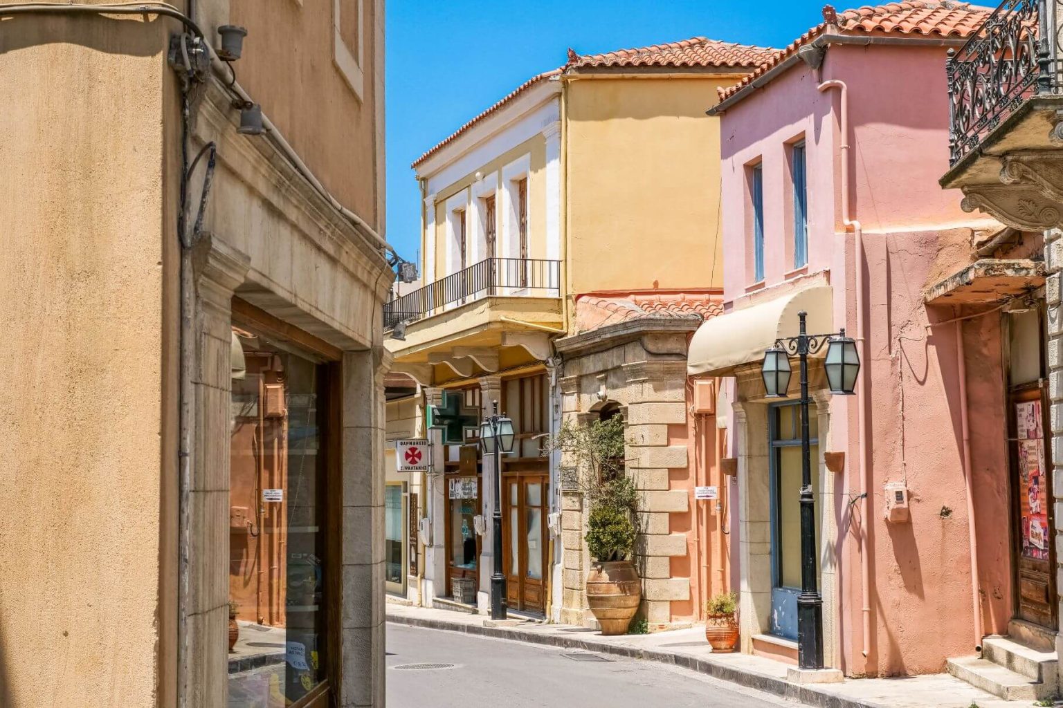 Archanes Village: colorful, narrow streets