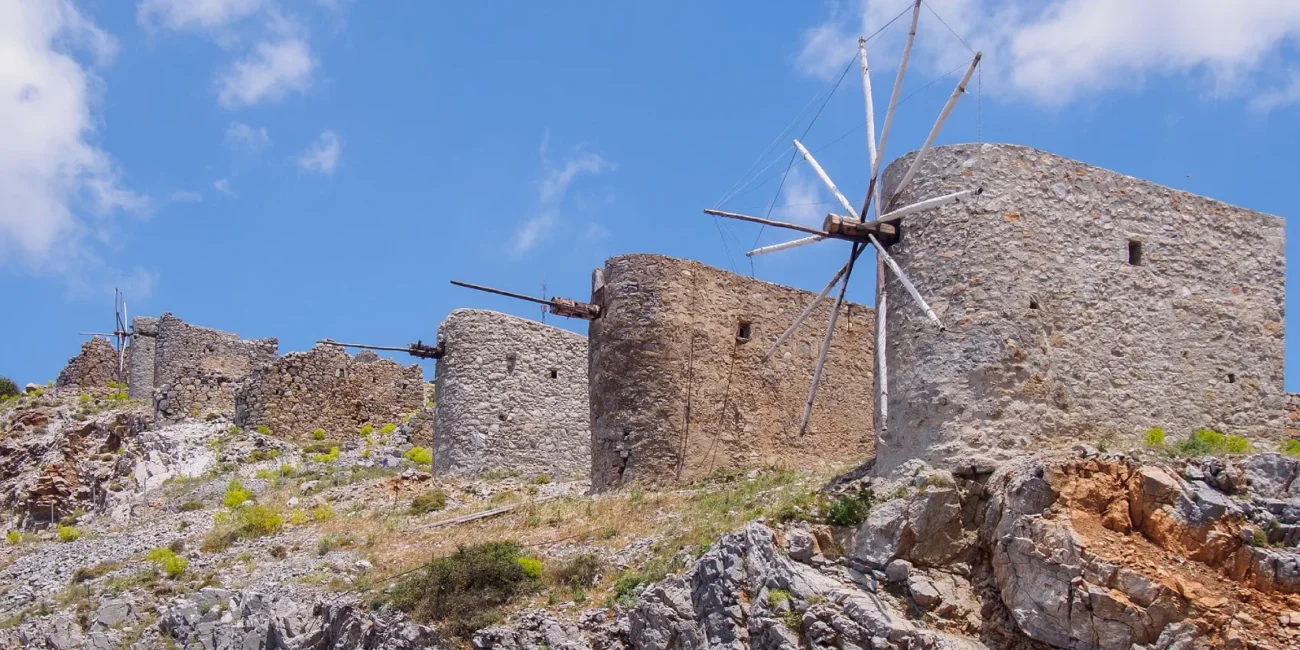 Lassithi Plateau: Windmills of Seli Ampelou