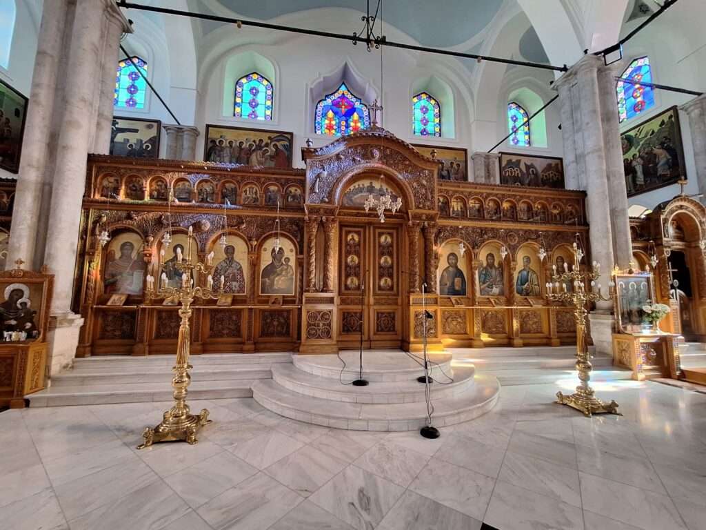 Saint Titus Church: Interior