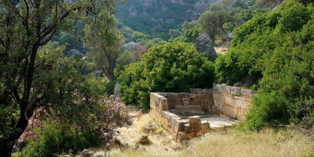 Ancient Lissos: Asclepion temple