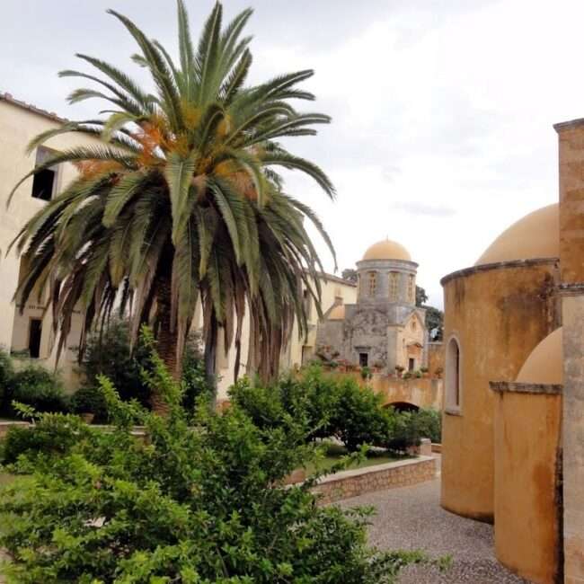 Gouverneto Monastery: courtyard behind the main church