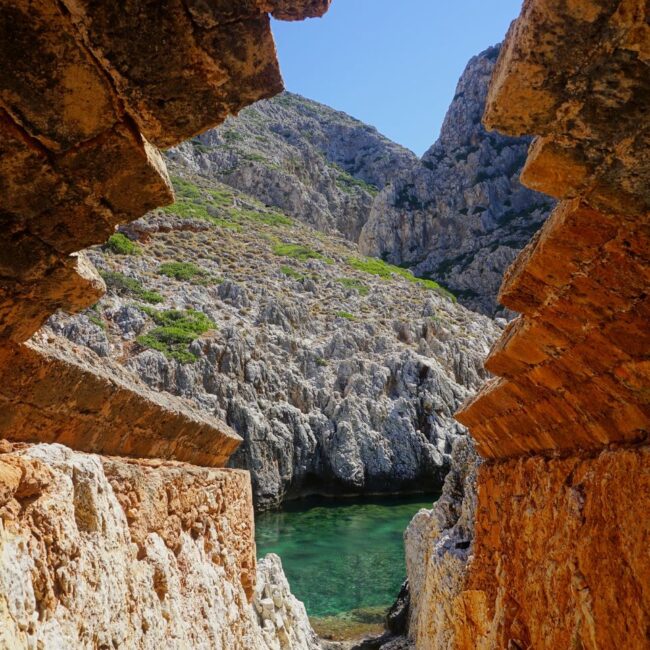 Katholiko Monastery: cove of Katholiko