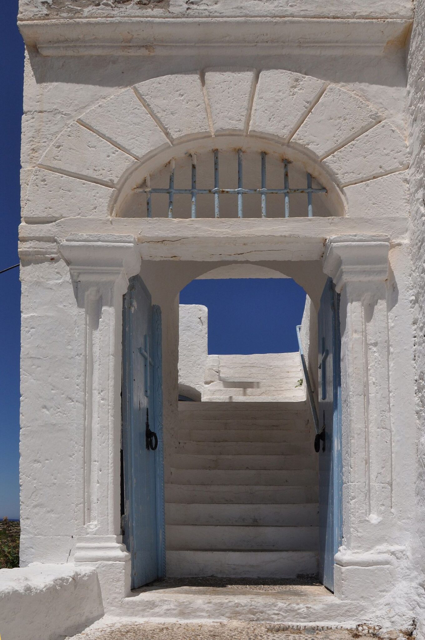 Panagia Chrisoskalitisa Monastery: Entrance of the monastery