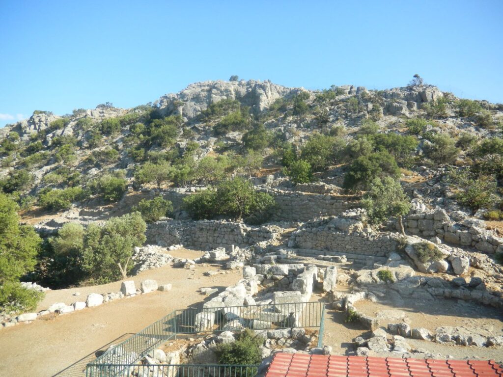 Ancient Lato: Agora