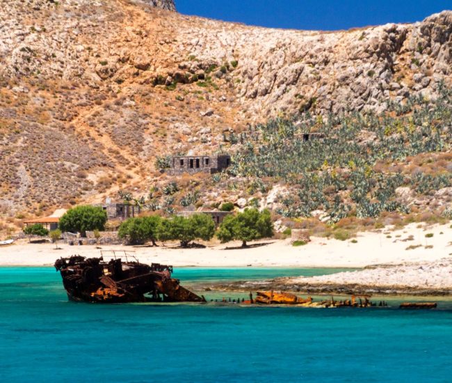 Balos Lagoon Gramvousa: Shipwreck of Gramvousa named Motor ship Dimitrios P.